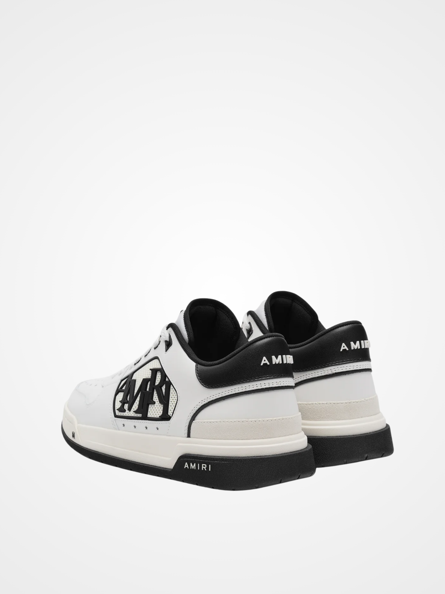 Classic Low Sneakers