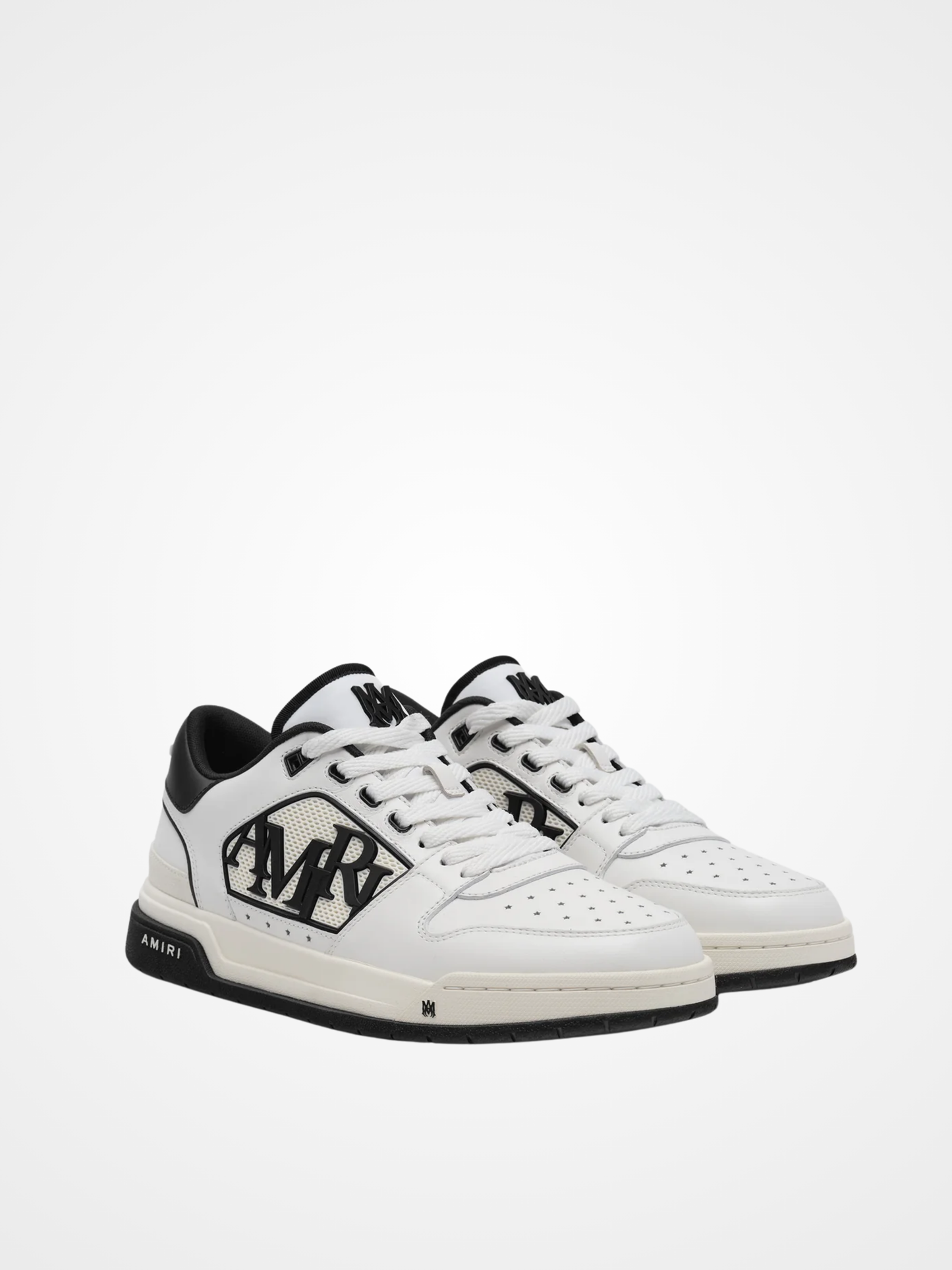 Classic Low Sneakers