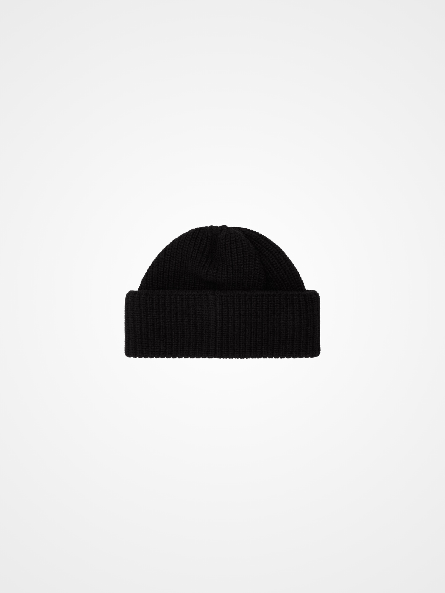 Beanie in ribbed wool