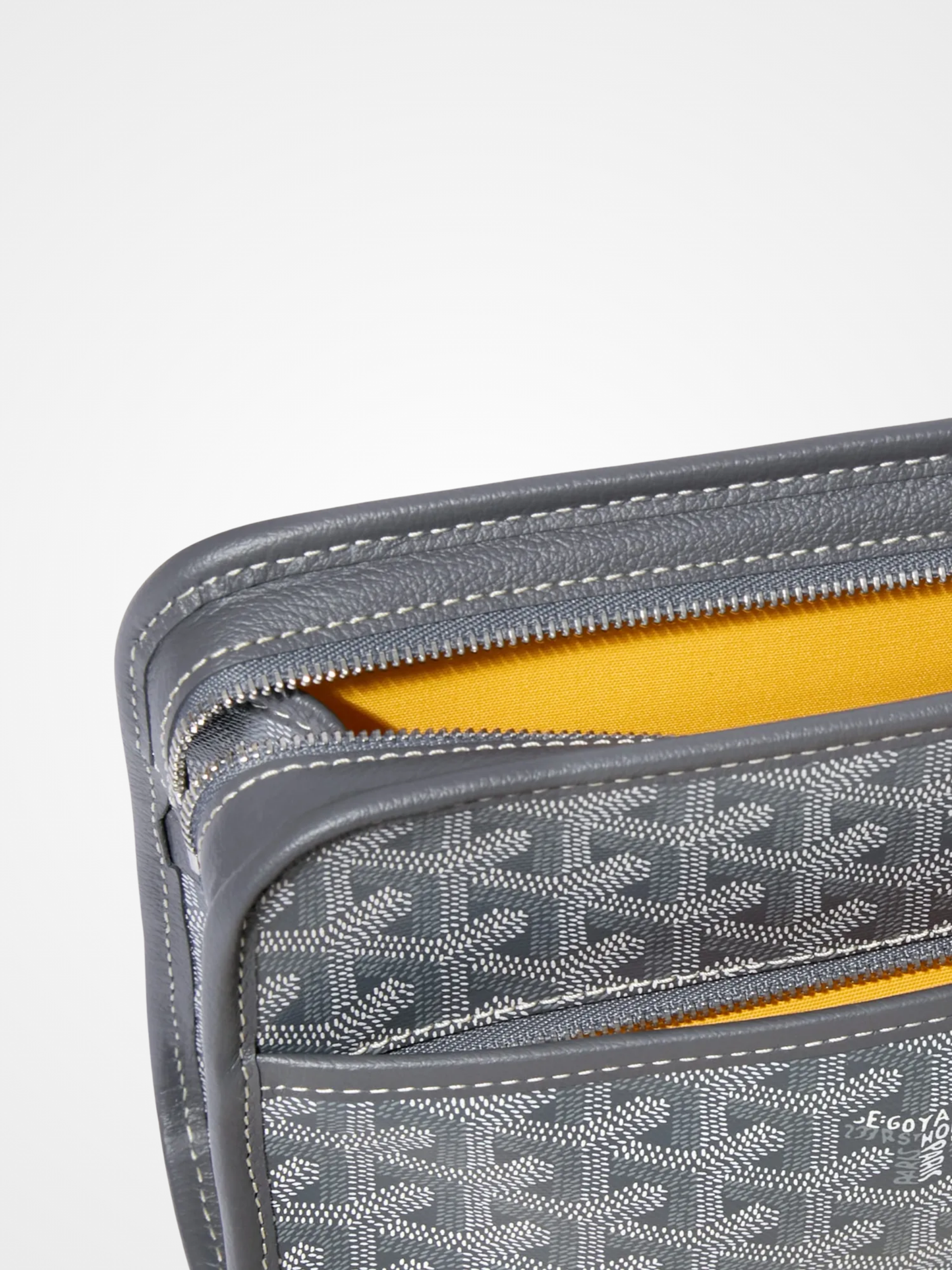 Jouvence PM Toiletry Bag