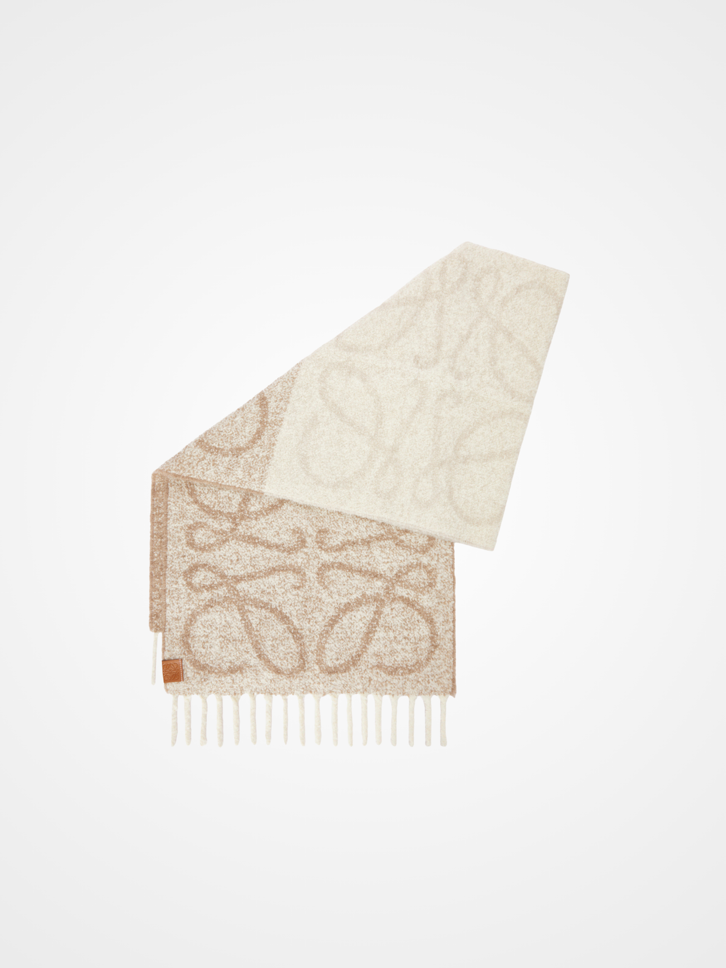 Anagram scarf in alpaca and wool