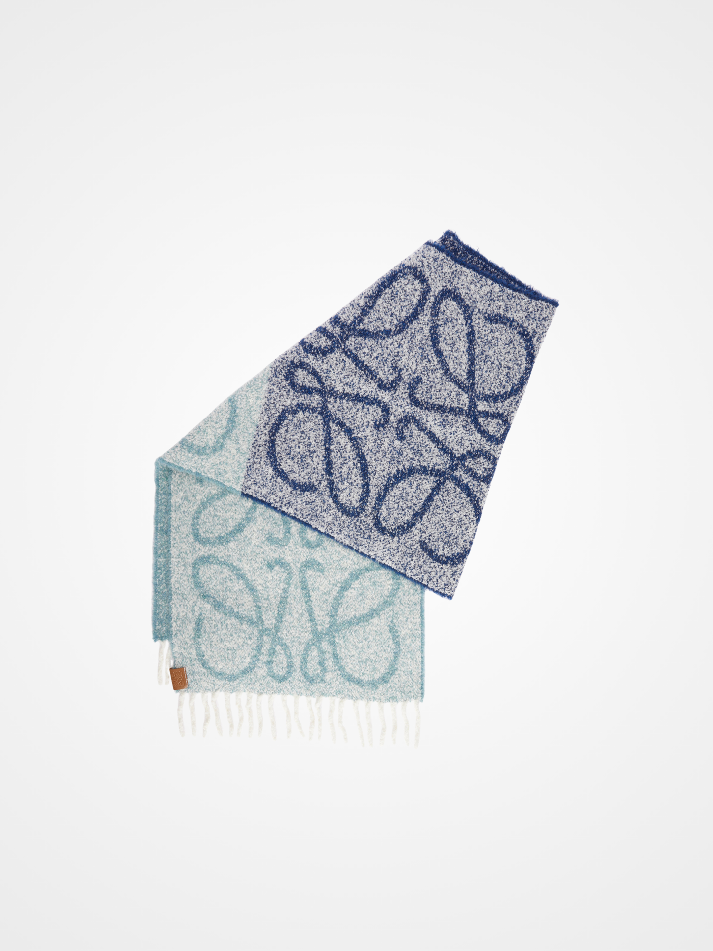 Anagram scarf in alpaca and wool